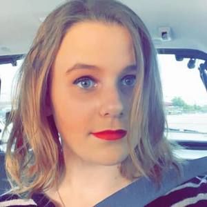 Meet your Posher, Lyndsay